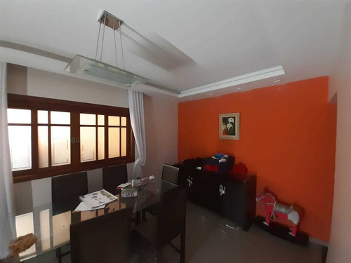 Imagem 10 de 14 de Casa 3 Quartos, 3 Vagas De Garagem, 360m2 Proximo Ao Supermercado Bh, Posto De Saude, Otima Loca - 94810
