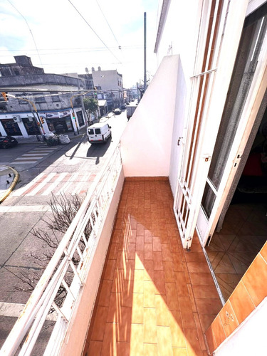 2 Unidades Venta 2 Y 3 Amb 1er Piso S/expensa Balcon Frente