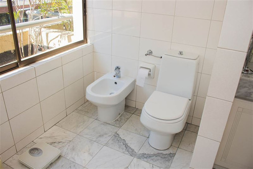 Departamento En Venta De 2 Dorm. En Vitacura