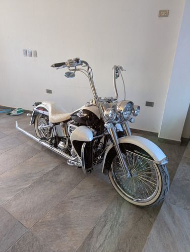 Harley Davidson Softail Deluxe