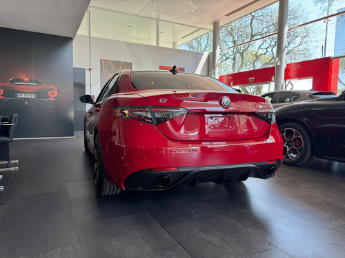 Alfa Romeo Giulia 2.0 280cv Veloce