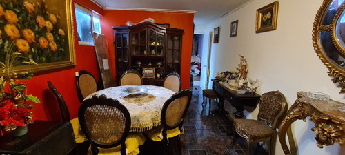 1651 Pasaje 5 Sur / Ruiz De Gamboa 4 Dormitorios