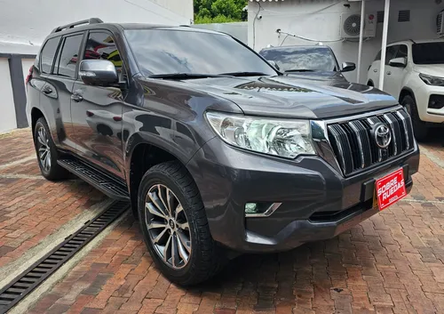 Toyota Prado 3.0 TXL CON BLINDAJE 2+
