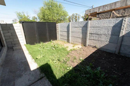 Departamento En Venta - 2 Dormitorios 1 Baño - Cochera - 95mts2 - Venado Tuerto, Santa Fe