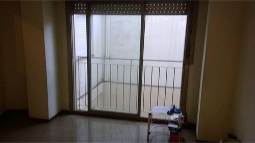 Imagen 4 de 19 de Dpto De 3 Ambientes A Metros De La Estacion Lanus