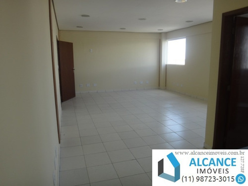 Imagem 2 de 3 de Galpão Com 750 M², 525 M² De Área Fabril, Próximo Ao Centro De Santana De Parnaíba. - Gl00005 - 34745536