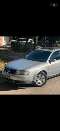 El Audi A6 Allroad 2005 Con Motor V8 Es Un Vehículo Todoterr