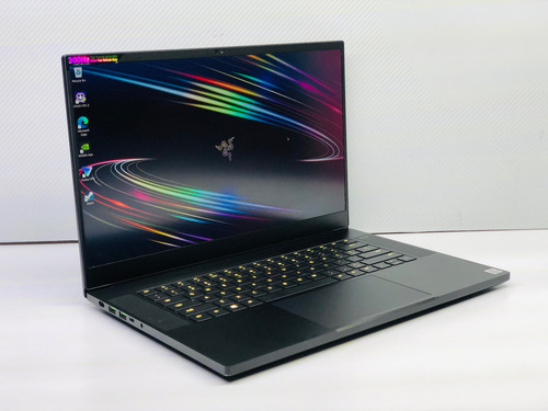 Laptop Gamer Razer Blade 15, Core I7 10ma, Rtx 2070 Super Negro (Reacondicionado)