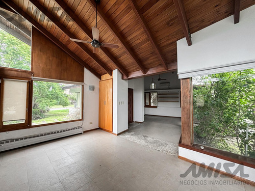 Casa En Venta En San Marino - Funes Hills - 3 Dormitorios