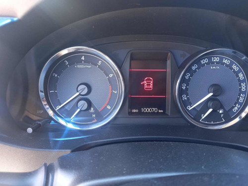 Imagen 6 de 12 de Toyota Corolla 2016 1.8 Se-g Cvt 140cv
