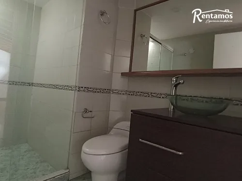 Casa En Arriendo En San Joaquín. Cod A11645