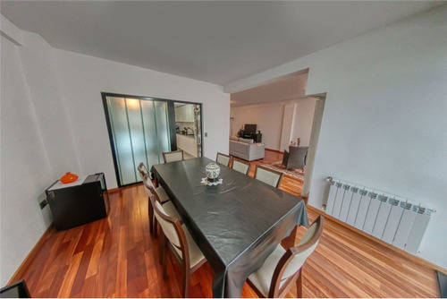 Imagen 6 de 27 de Piso En Venta En La Plata