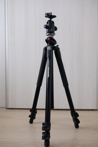 Trípode Manfrotto 055xprob Con Cabezal Manfrotto 498rc2 Negro (Usado)
