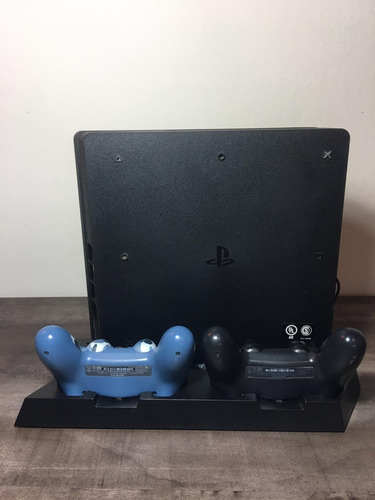 Ps4 Slim 1 Tb Usada + 3 Juegos