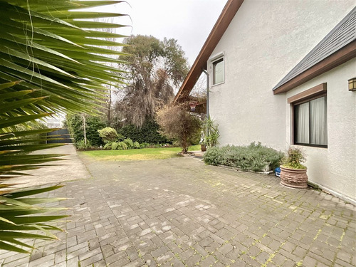 Casa En Venta Sin Comisión De 7 Dorm. En Las Condes