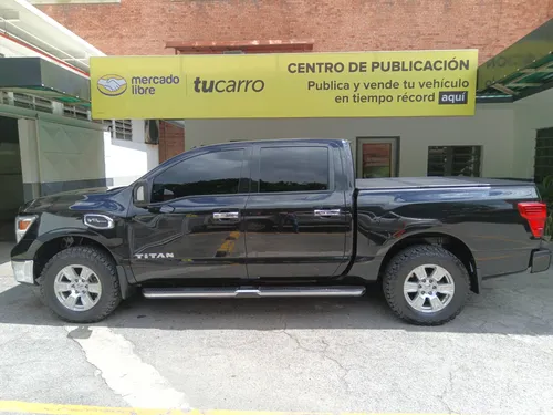 Nissan Tittan Sv 2017 4x2