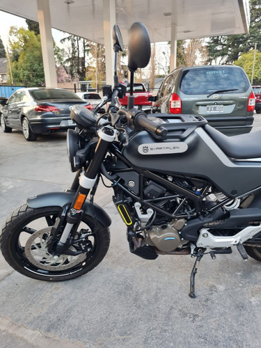 Husqvarna Svartpilen 200