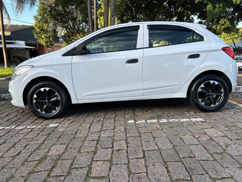 Chevrolet Onix HATCH LS 1.0 8V FlexPower 5p Mec.