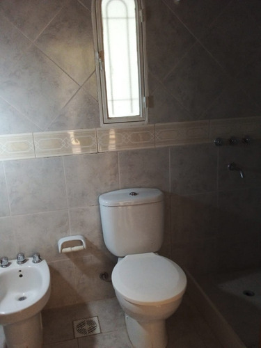 Vendo En Tandil Hermoso Y Amplio Ph Sin Expensas!!!! En Pb, A 3 Cuadras Del Centro Y Del Calvario. Aproveche Financio!!!!!