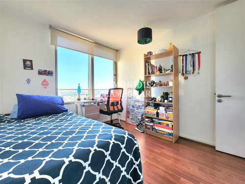 Departamento En Venta De 3 Dorm. 3 Baños, Metro Ñuñoa