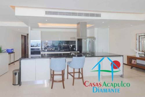 Imagen 6 de 14 de Cad Península Tower H8. De Playa, Elevador Privado