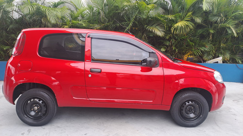 Fiat Uno Uno Vivace 1.0 8V (Flex) 2p