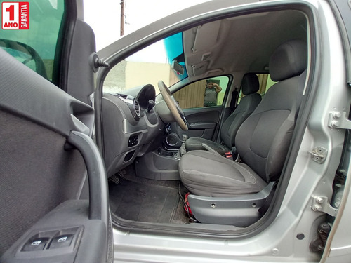 Imagem 10 de 15 de Fiat Grand Siena 1.4 Mpi Attractive 8v Flex 4p Manual