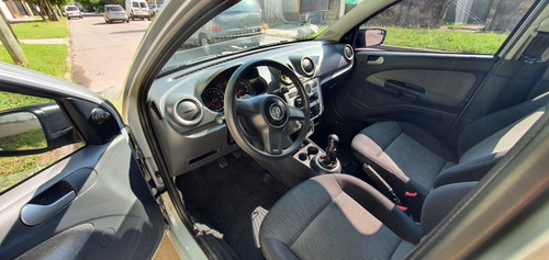 Volkswagen Gol Trend 1.6 Pack Iii 101cv 2013 Muy Buen Estado