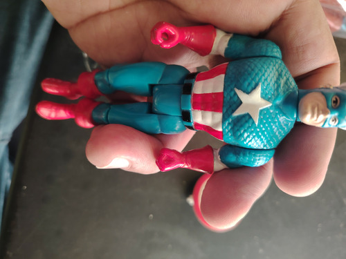 Capitán América Toybiz 1990 Impecable (Usado)