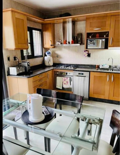 Imagen 6 de 14 de Impecable Chalet 5 Ambientes En Lomas De Zamora