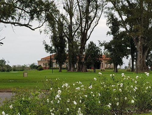 Lote Con Fondo Al Agua En Club De Campo San Lucas. Canning- San Vicente.