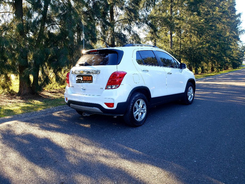 Imagen 6 de 15 de Chevrolet Tracker 1.8 Ltz