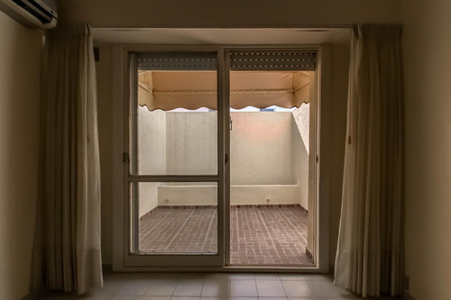 Oficina Impecable En Primer Piso De Edificio , Ideal Consultorio