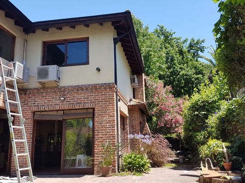 Venta Casa Moderna Bella Vista-apto Credito