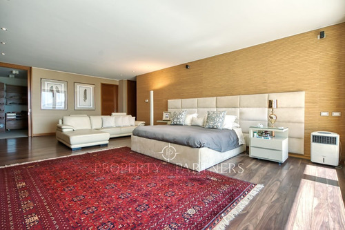 Exclusivo, Imponente Vista, Piscina Climatizada