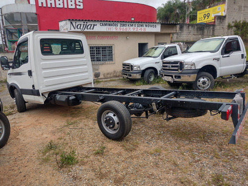 Iveco Daily 35s14 2018 Unico Dono Raro Estado De Conservação