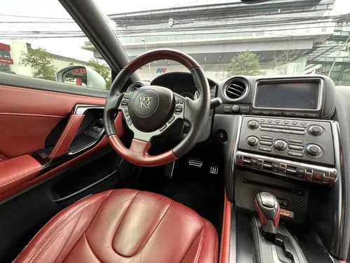 Nissan Gt R 2015