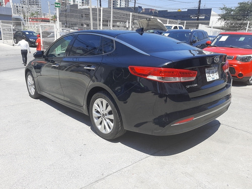 Imagen 6 de 15 de Kia Optima 2017 2.4 Gdi Ex Pack At Ac Abs Ee Vp Qc Ba