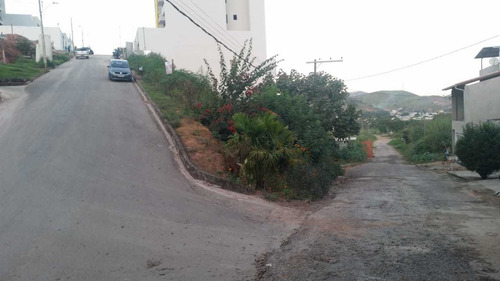 Imagem 2 de 3 de Lote De Esquina Belvedere - 390