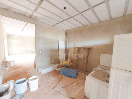 Imagem 3 de 14 de Linda Casa A Venda No Jardim Itália Com 3 Quartos - Ca0734