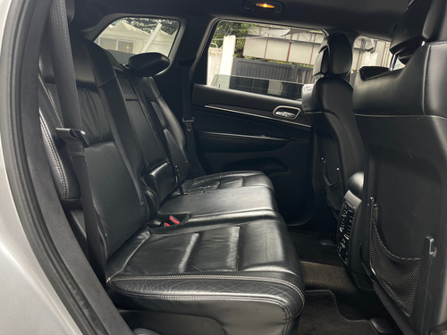 Jeep Grand Cherokee 3.6 Limited Lujo V6 4x2 At