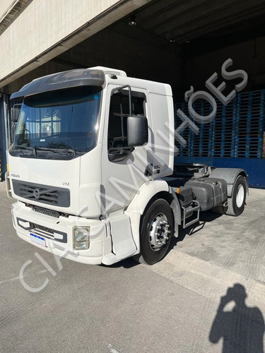 Volvo Vm 330 Ano 2013 4x2 Leito