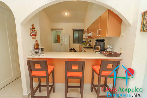 Cad Diamante Lakes Rubí 319. Terraza Con Vista A La Alberca Y Áreas Comunes