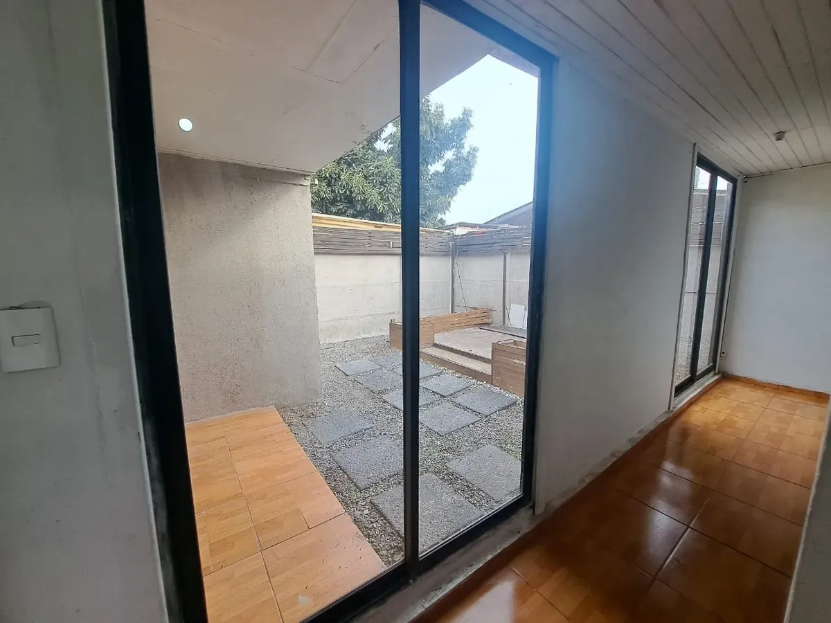 Imagen 5 de 25 de Casa 3d 2b Regularizada Buena Ubicación En Villa El Sendero