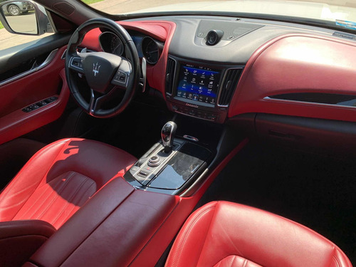 Imagen 11 de 15 de Maserati Levante 3.0 Mt 2017