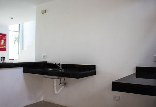 Imagen 9 de 30 de Casa En Renta En Mérida, Conkal En Priv. Cumbres Novonorte,