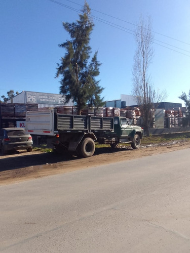 Imagen 6 de 8 de Ford 7000
