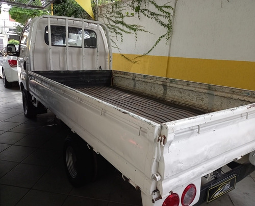 Imagem 4 de 12 de Kia Bongo 2011 2.5 Luxo 4x2 Rs Turbo C/ Carroceria 2p