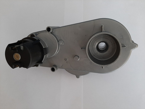 Imagem 5 de 6 de Ban Moto 2592 Ou 2580 - Só A Caixa De Tração Com Motor 6v