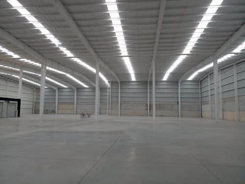 Bodega En Renta Cuautitlán, 3,425 M2. Andenes, Parque Industrial.